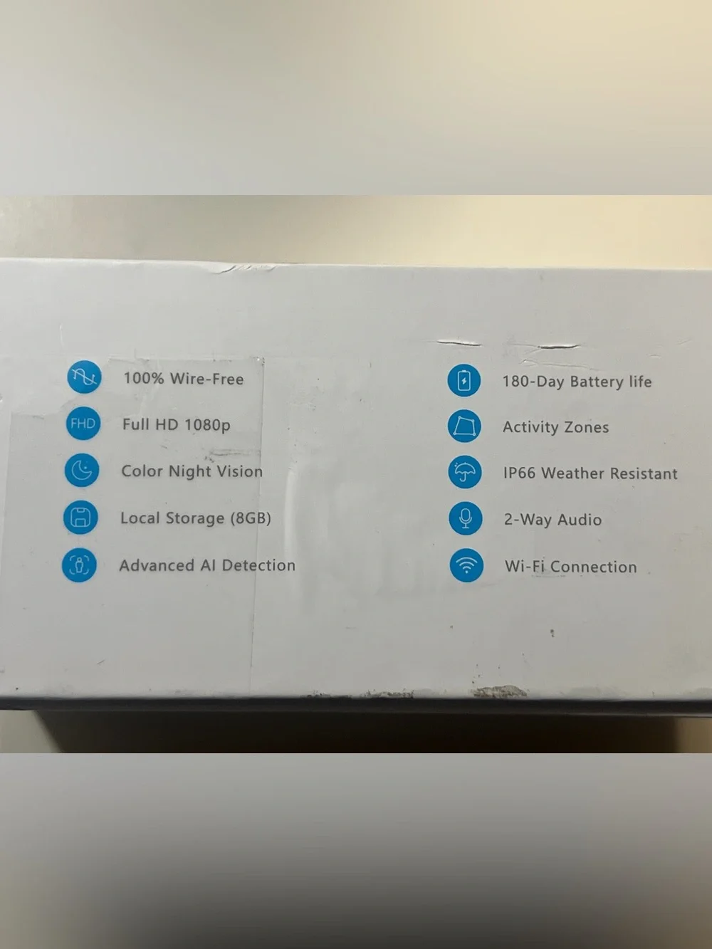Noorio Spotlight Cam Battery - White and Black